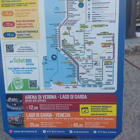 Apartment La Piazzetta Centralissimo Ristrutturato Wifi Caprino Veronese
