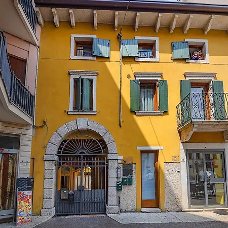 La Piazzetta Centralissimo Ristrutturato Wifi * 卡普里诺韦罗内塞
